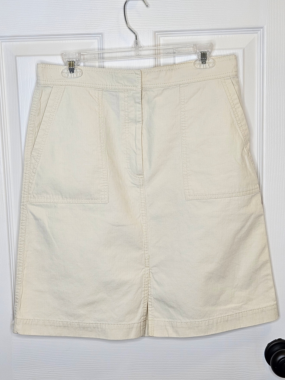 J. Crew Cream Casual Skirt Size 8 Knee Length Front Pockets Cotton